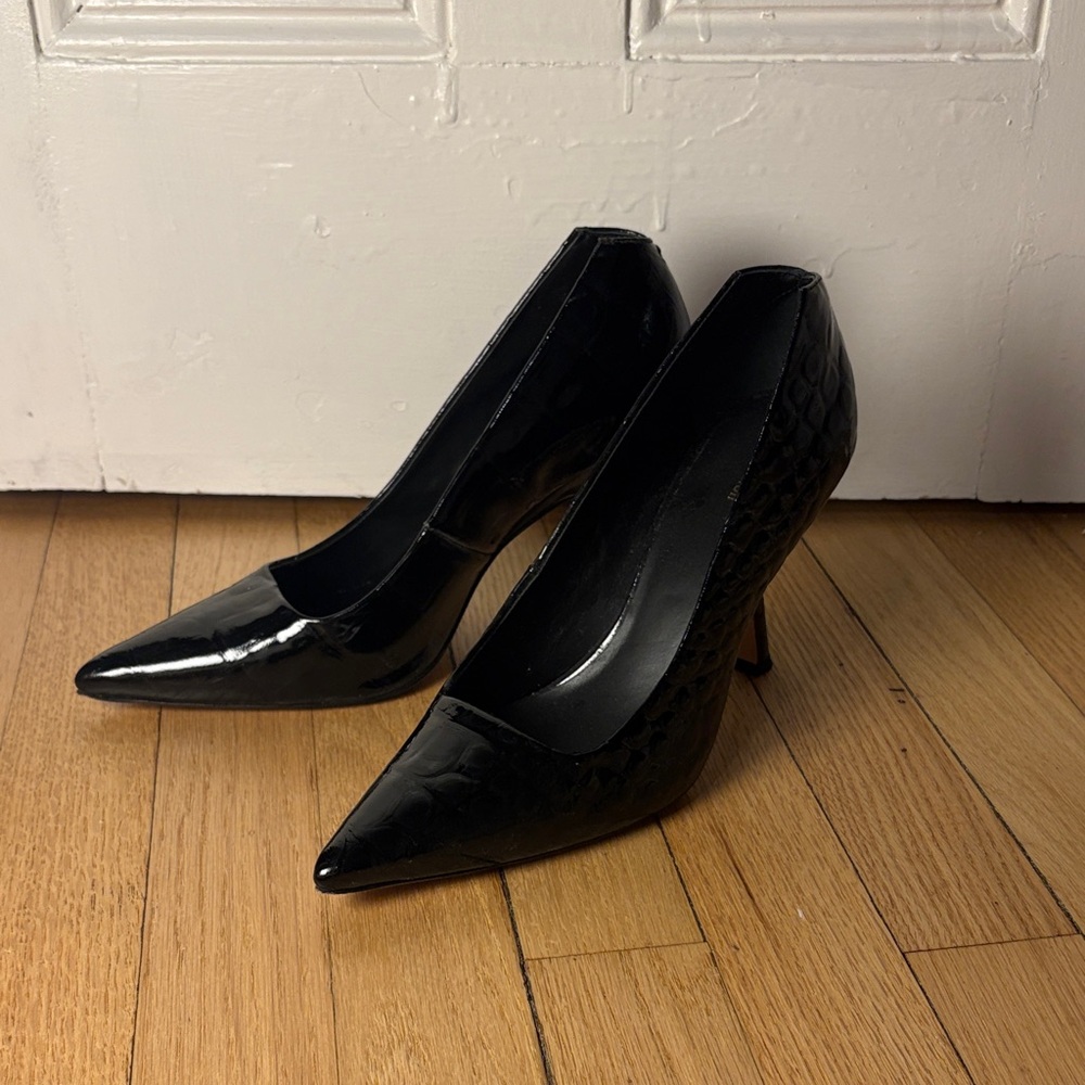 Reformation Black Textured Heels